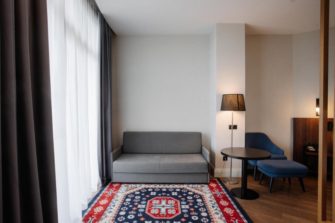 Holiday Inn Telavi By Ihg Buitenkant foto