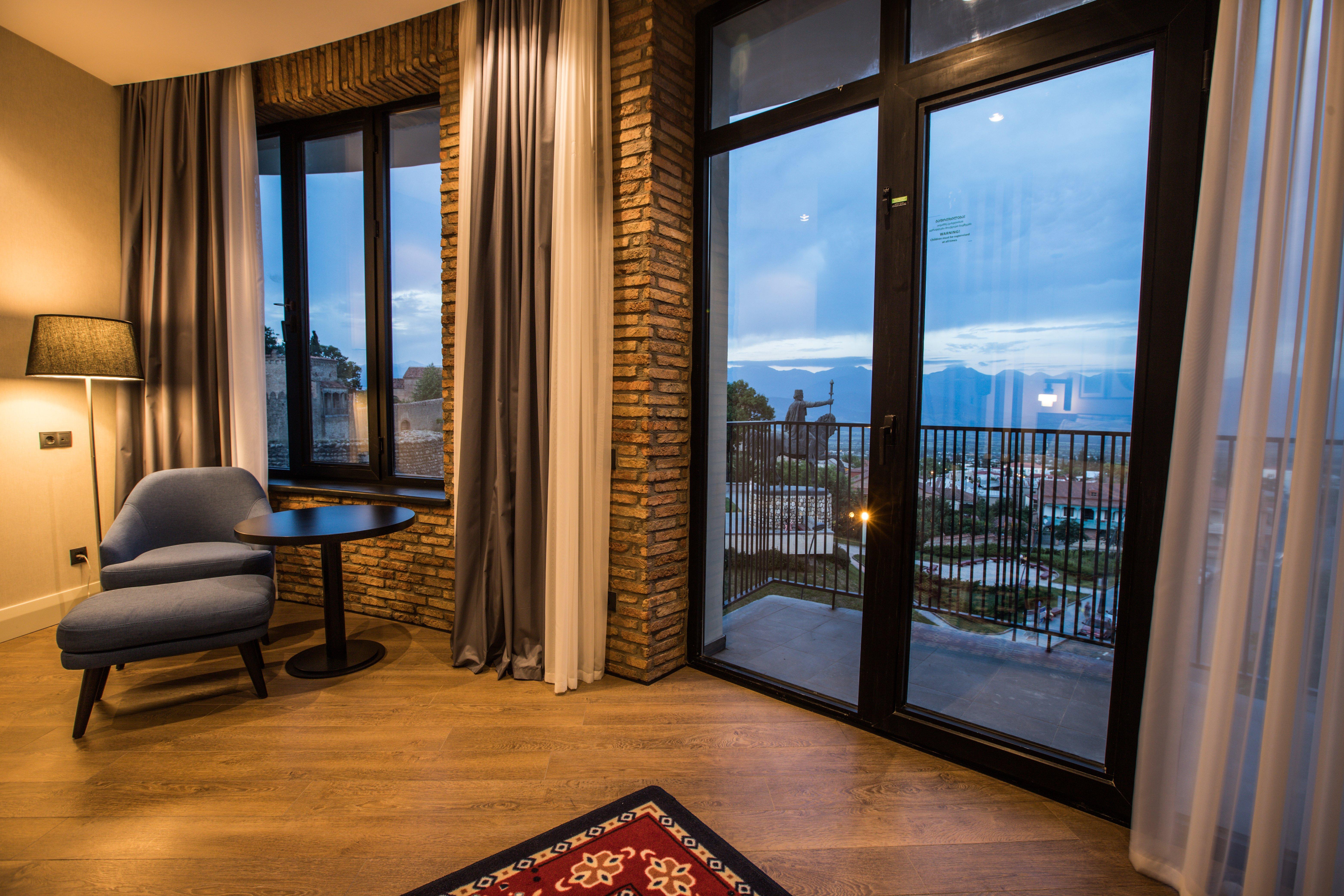 Holiday Inn Telavi By Ihg Buitenkant foto